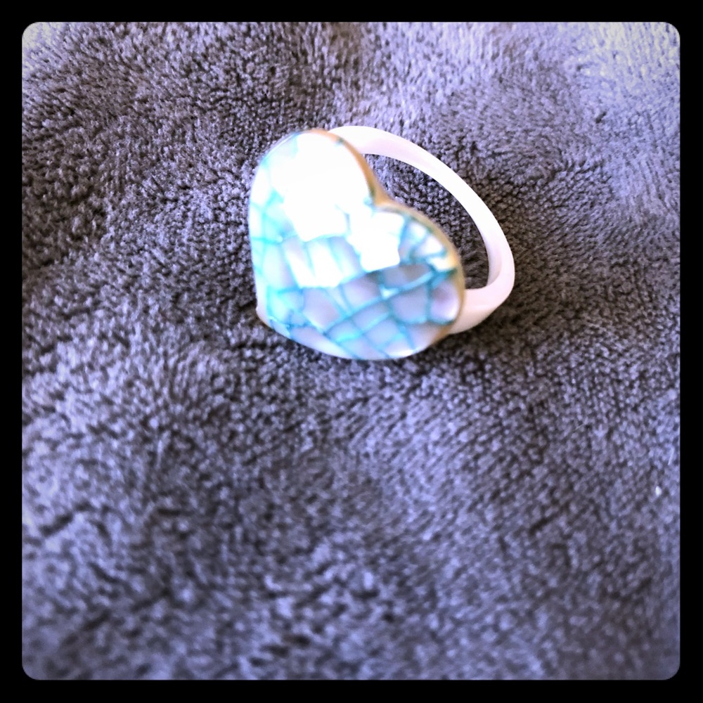 Shell  heart ring! NEVER WORN!